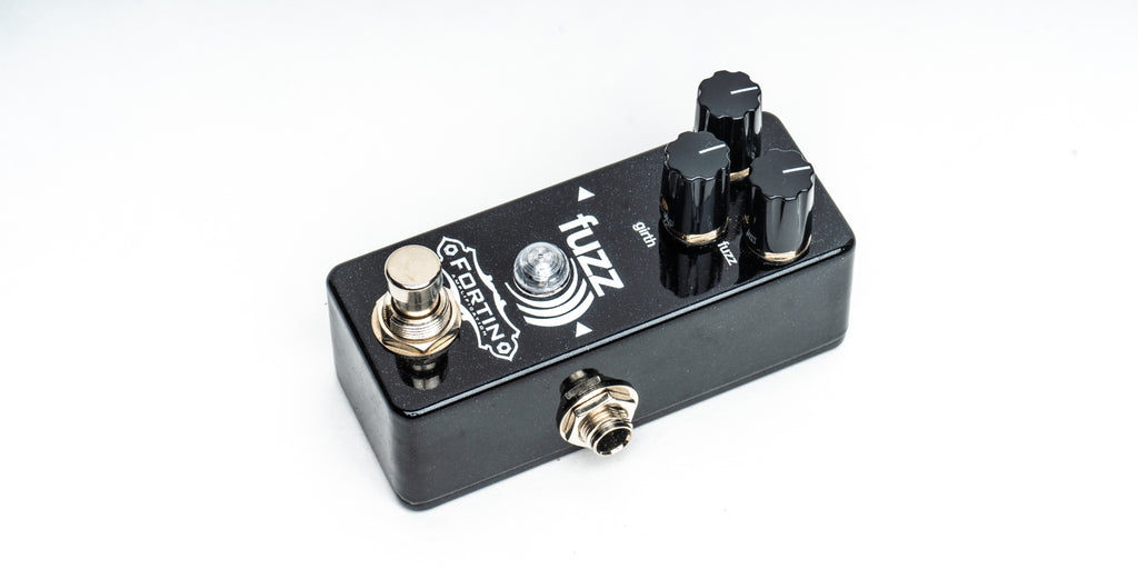 fuzz delay pedal FUZZ )))