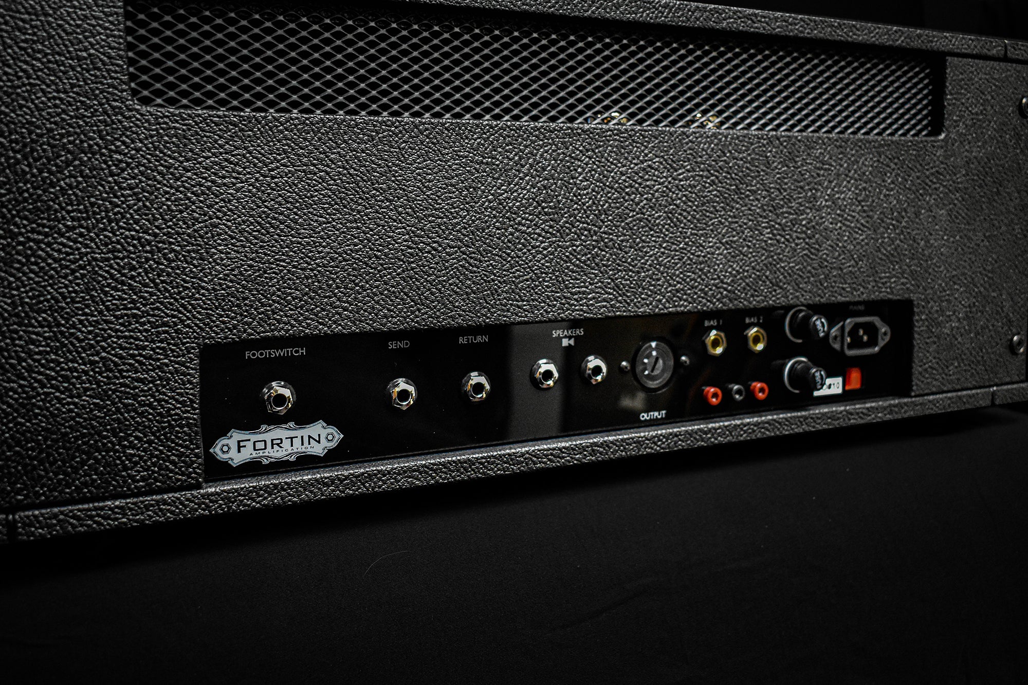 Fortin Cali® 50w ブラックアウト – Fortin Amps